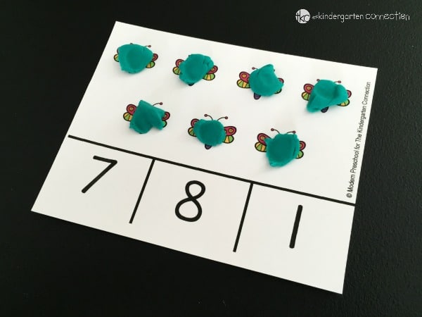 Work on counting, one to one correspondence, teen numbers, and fine motor too with these super fun bug themed count and clip cards!