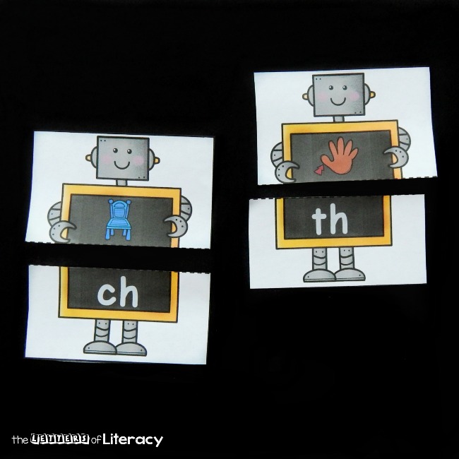 Robot Beginning Digraph Puzzles For Early Readers