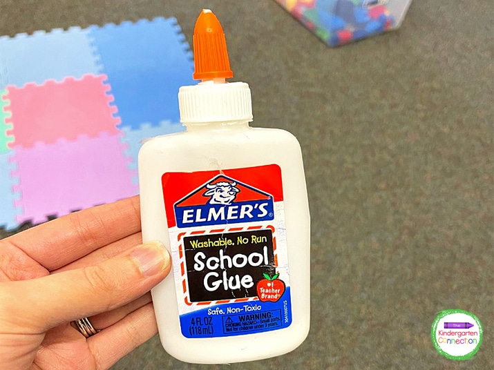The first step to teaching students to use glue is to instruct them to twist the orange cap.