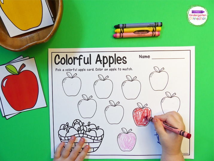 For this activity, students pick a colorful apple card and color one on the recording sheet to match.