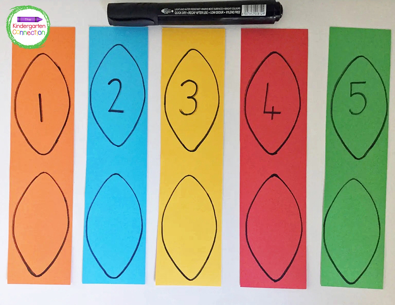 Draw light bulb shapes on the cardstock. Cut it out and mark it with numbers 1 to 10.