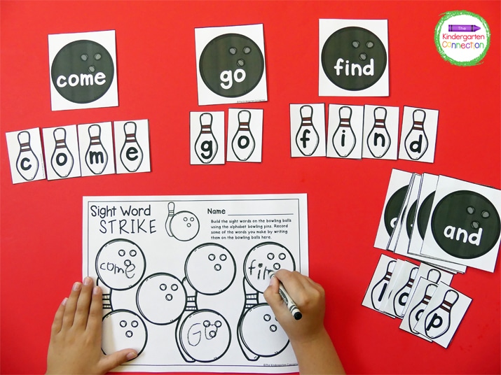 This bowling themed sight word activity is versatile and customizable for your own students!