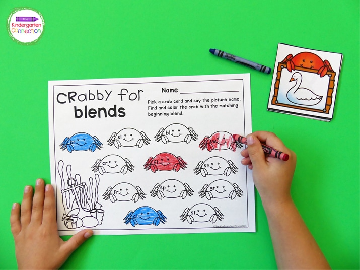 To play, pick a crab card and say the picture name. Find and color the crab with the matching beginning blend.