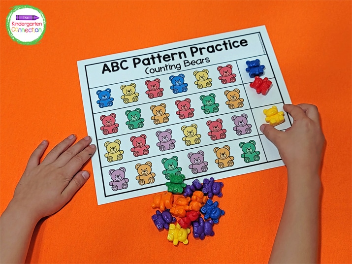 To play Pattern Practice, simply use the counting bears to complete the patterns on the printable.