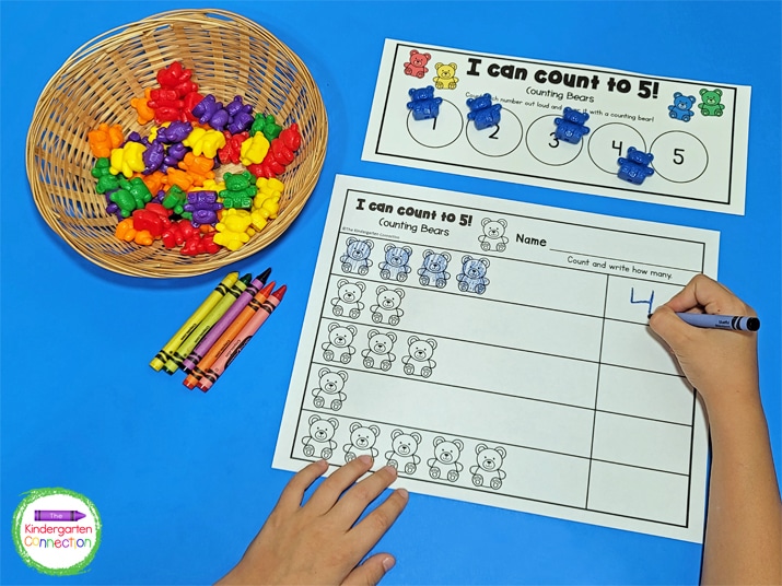 Your kids will love counting bears and filling up the circles on the I Can Count Strips.