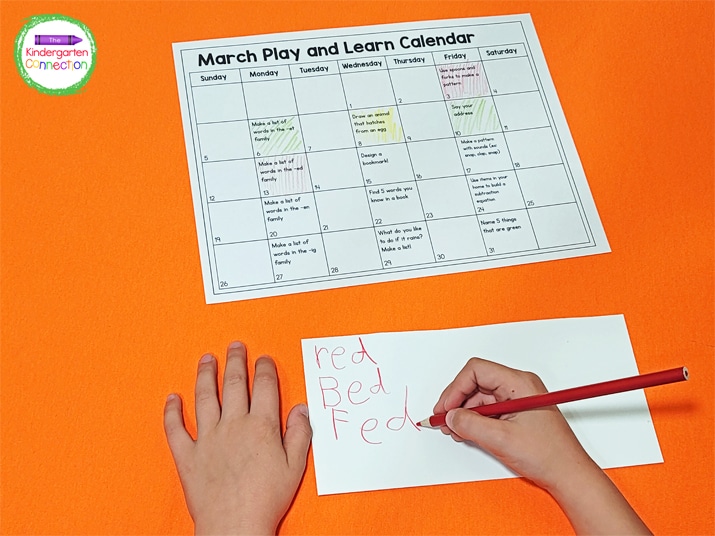 These Kindergarten homework calendars include engaging activities like listing rhyming words.