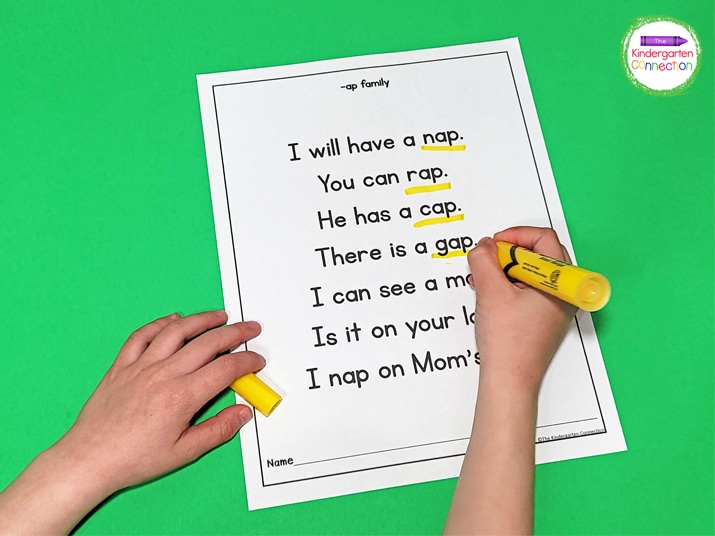 The students can highlight the word family chunk to help identify CVC patterns in the phrases.