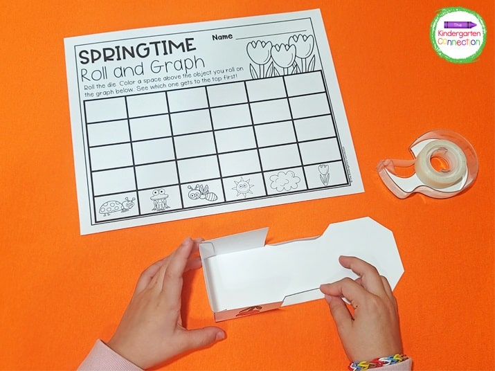 This roll and graph activity comes with a printable die with fun spring pictures that is easy to assemble.