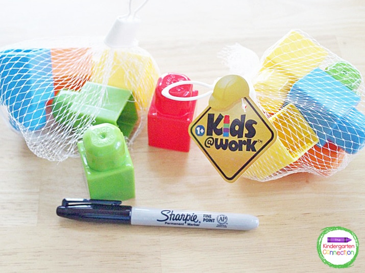 Today, I'm excited to share with you 4 quick Dollar Store Literacy Activities that you can easily put together for small groups or centers!