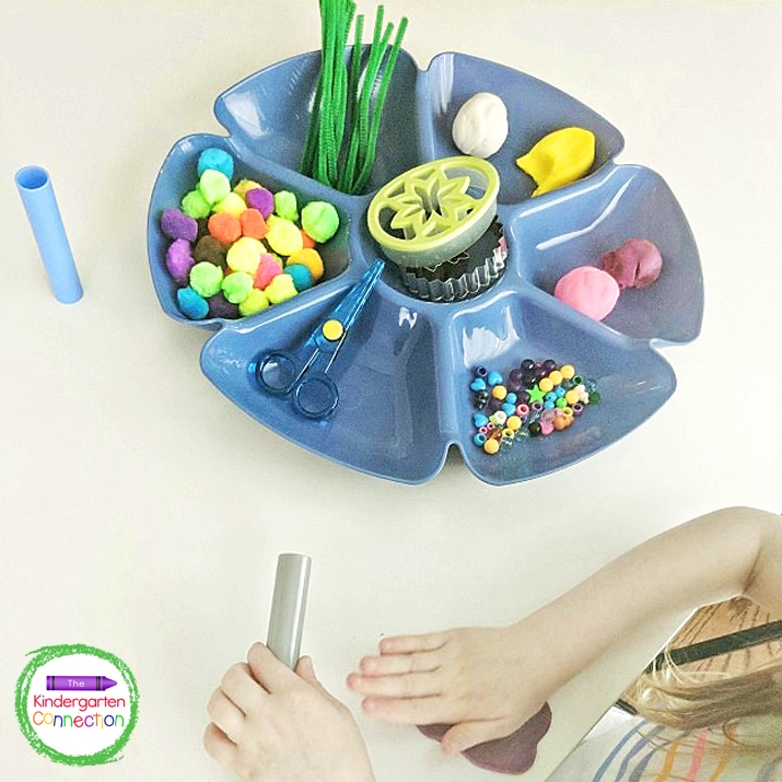 Find out how to create a springtime invitation to play center with this Flower Garden Fine Motor Play Activity! This literacy center will have your children working their fine motor muscles which are necessary for early writing skills. Use in either pre-k or kindergarten classrooms!