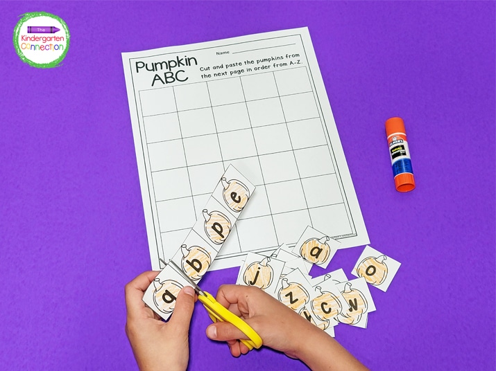 This free fall printable will also help students strengthen cutting skills.