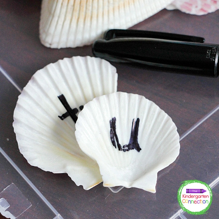 As the summer gets closer, my kids and I are equally anxious for lazy beach days so I thought a Tropical-scented Seashell Alphabet Search Bin would be a great way to close out the year.