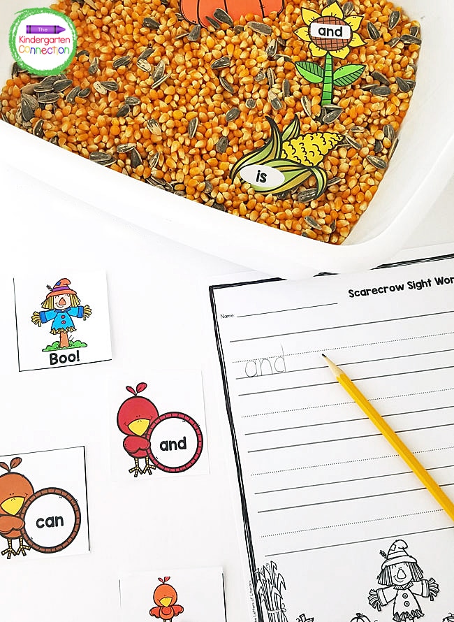 Scarecrow Sight Word Activity, FREE Printable for Kindergarten and First grades! 